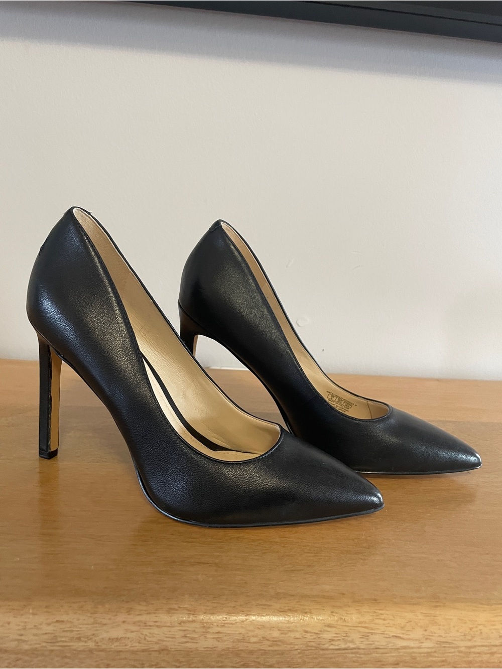 Nine West Black Pointed-Toe Stiletto Pumps